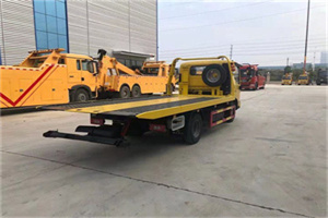 云县非事故拖车